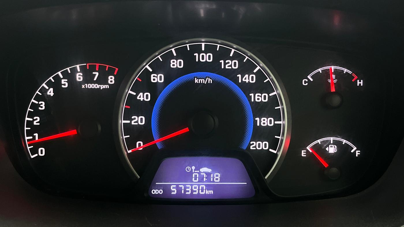 2016 Hyundai Grand i10 SPORTZ 1.2 KAPPA VTVT, Petrol, Manual, 57,371 km, Odometer Image