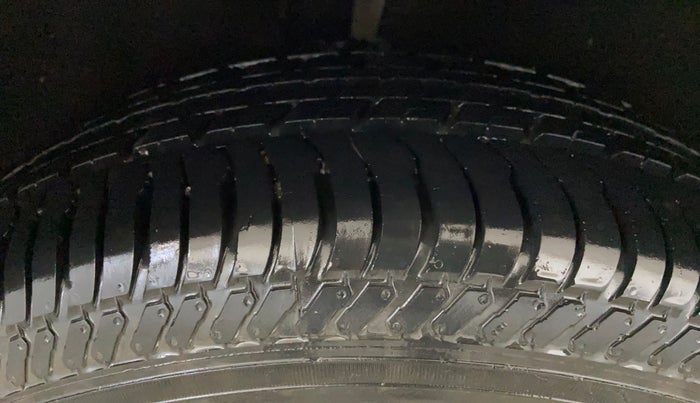 2016 Ford Ecosport TITANIUM 1.5L PETROL AT, Petrol, Automatic, 20,080 km, Right Rear Tyre Tread