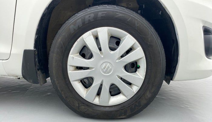 2013 Maruti Swift Dzire VDI BS IV, Diesel, Manual, 2,05,450 km, Right Front Tyre