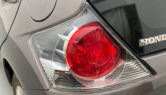 2012 Honda Brio S MT, Petrol, Manual, 97,935 km, Left tail light - Reverse gear light not functional
