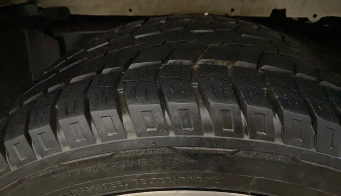 2022 Mahindra Scorpio S5, Diesel, Manual, 66,339 km, Left Rear Tyre Tread