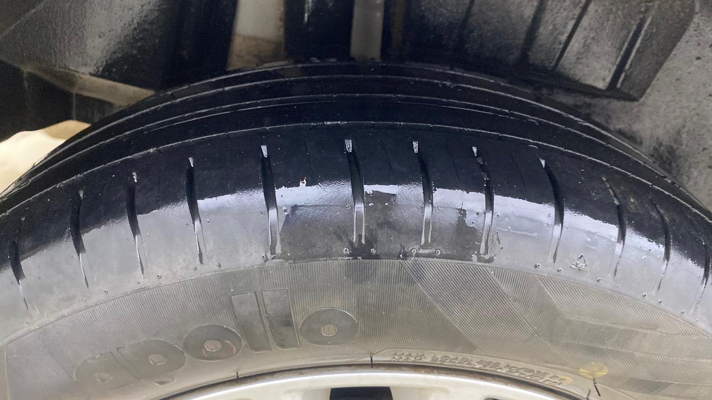 2022 Maruti Dzire ZXI AMT, Petrol, Automatic, 87,333 km, Right Rear Tyre Tread