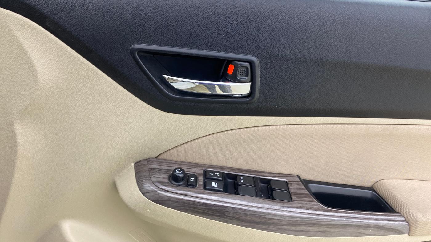 2022 Maruti Dzire ZXI AMT, Petrol, Automatic, 87,333 km, Driver Side Door Panels Control