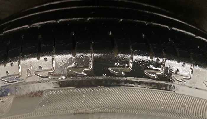 2020 Honda City 1.5L I-VTEC ZX CVT, Petrol, Automatic, 34,171 km, Right Rear Tyre Tread