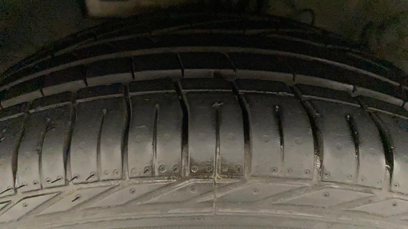 2019 Hyundai VENUE SX 1.0 TURBO, Petrol, Manual, 31,312 km, Left Front Tyre Tread