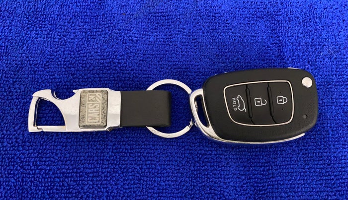 2019 Hyundai VENUE SX 1.0 TURBO, Petrol, Manual, 31,312 km, Key Close Up