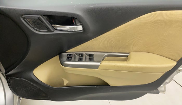 2014 Honda City 1.5L I-VTEC V MT, Petrol, Manual, 97,635 km, Driver Side Door Panels Control