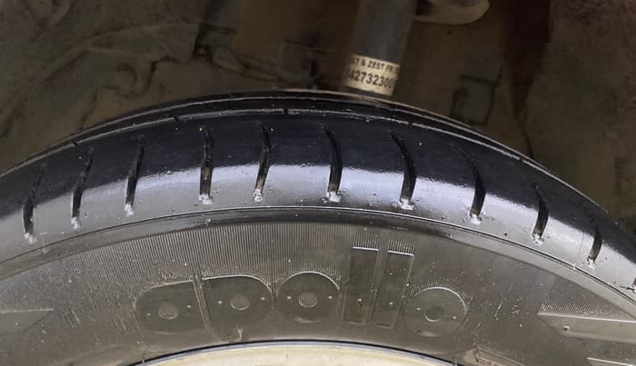 2015 Tata Zest XT PETROL, Petrol, Manual, 69,915 km, Left Front Tyre Tread