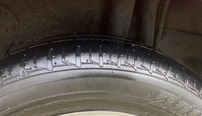 2015 Tata Zest XT PETROL, Petrol, Manual, 69,915 km, Left Rear Tyre Tread
