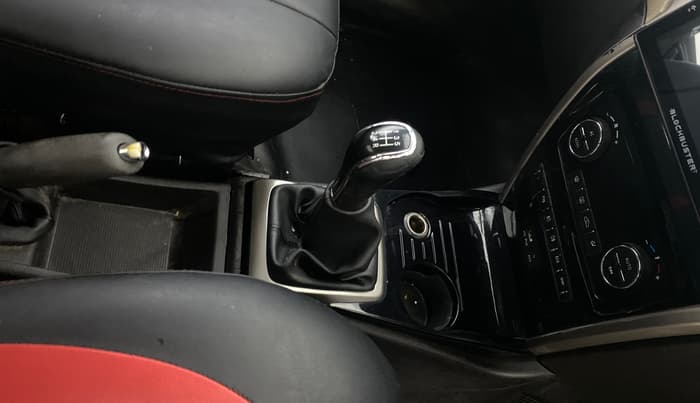 2015 Tata Zest XT PETROL, Petrol, Manual, 69,915 km, Gear Lever
