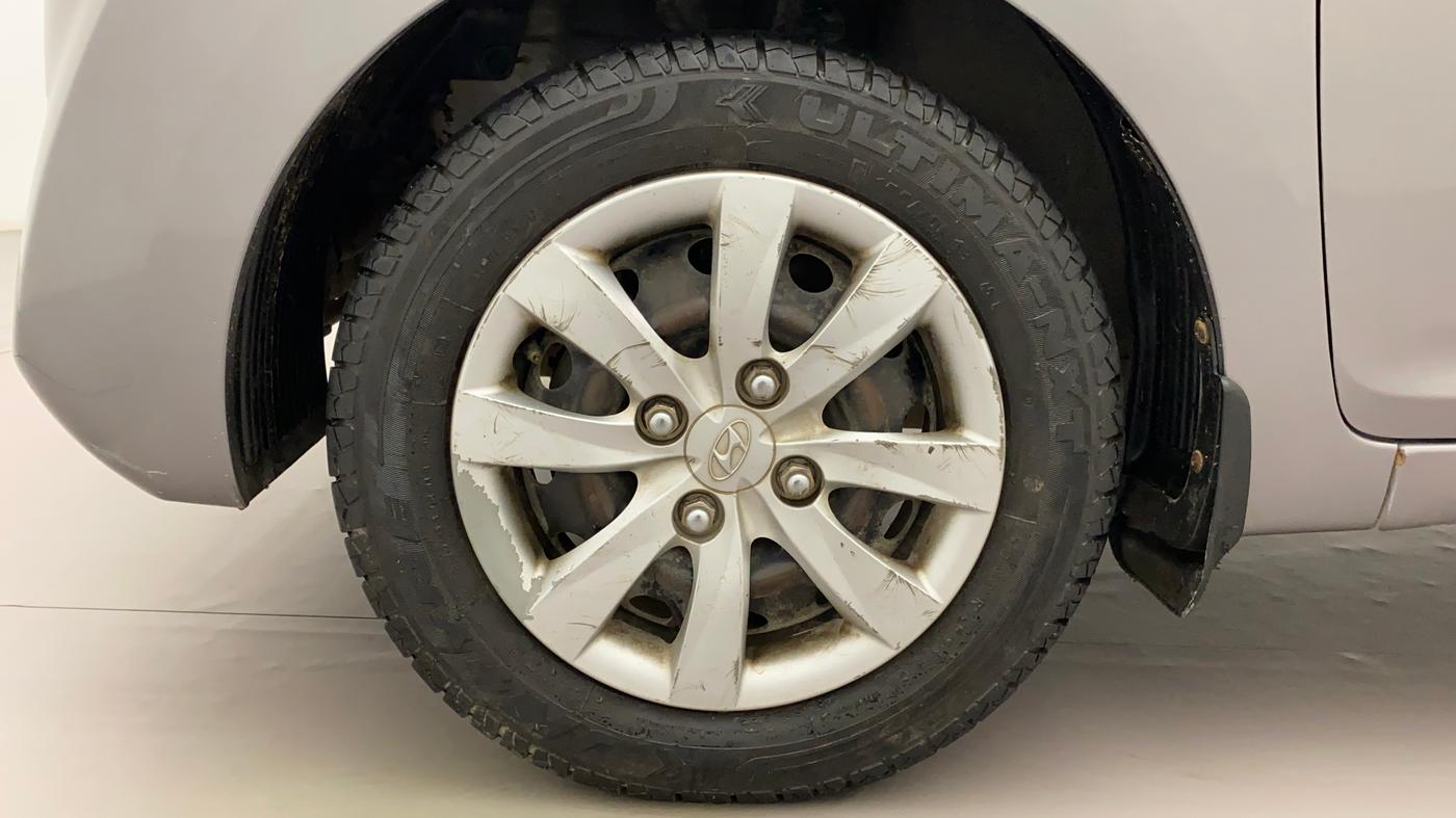 2013 Hyundai Eon MAGNA +, Petrol, Manual, 67,381 km, Left Front Wheel