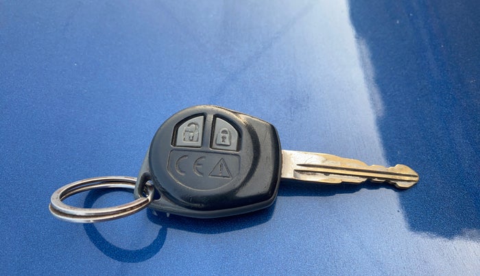 2019 Maruti Baleno DELTA PETROL 1.2, Petrol, Manual, 78,548 km, Key Close Up