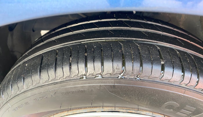 2019 Maruti Baleno DELTA PETROL 1.2, Petrol, Manual, 78,548 km, Left Front Tyre Tread