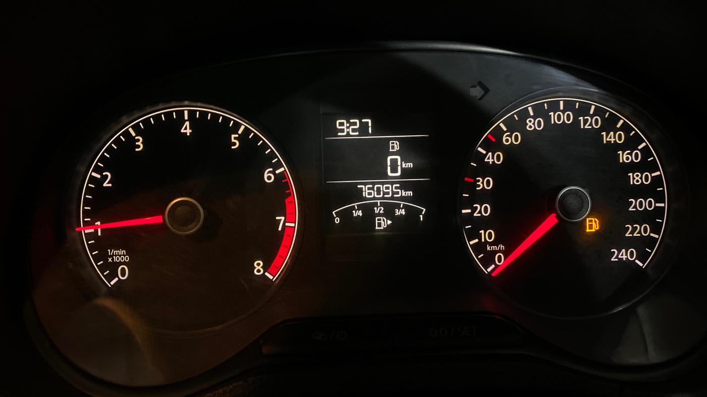 2018 Volkswagen Ameo COMFORTLINE 1.0L, Petrol, Manual, 76,093 km, Odometer Image