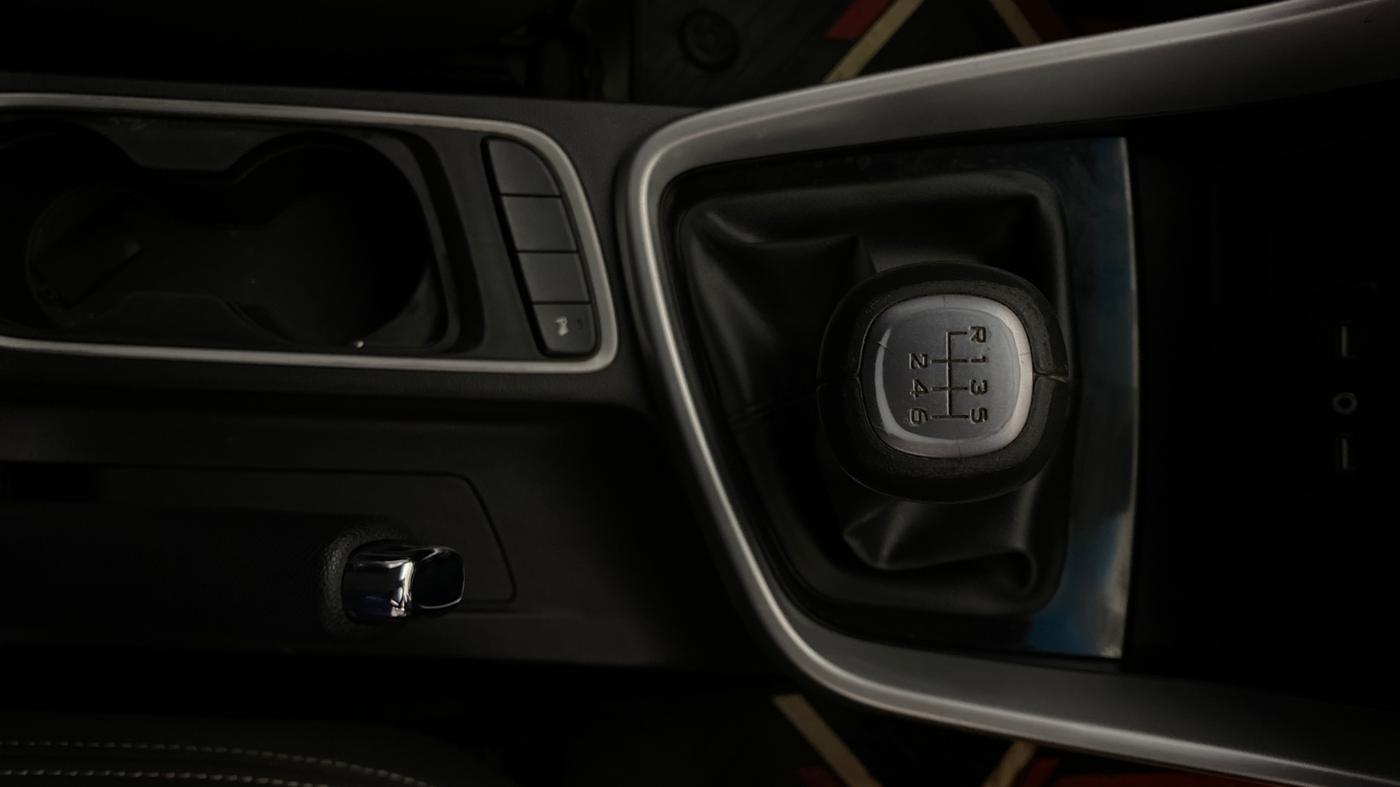 2019 MG HECTOR SUPER 1.5 PETROL, Petrol, Manual, 27,340 km, Gear Lever