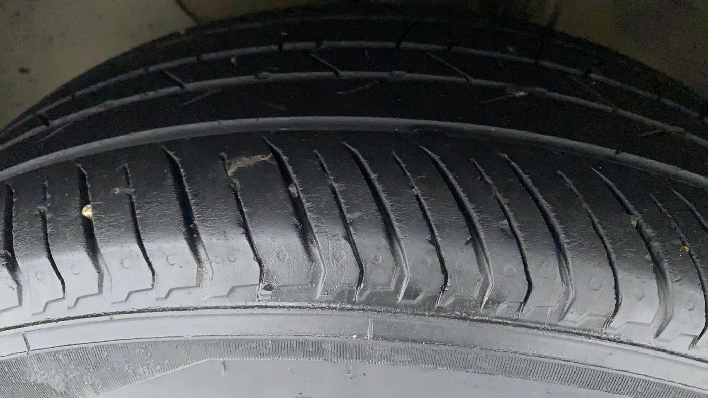 2016 Hyundai i20 Active 1.2 SX, Petrol, Manual, 57,995 km, Left Front Tyre Tread