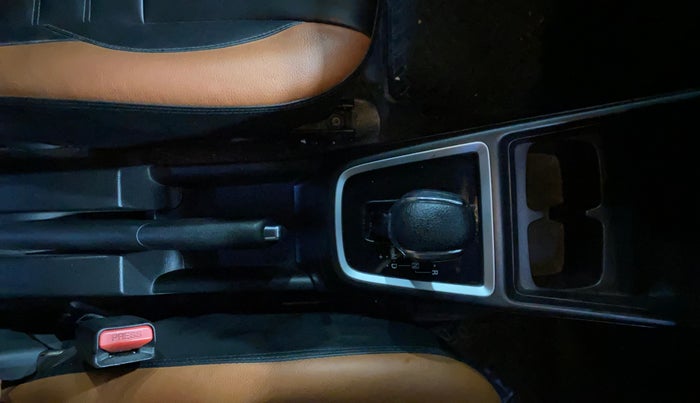 2018 Maruti Swift VXI AMT, Petrol, Automatic, 73,265 km, Gear Lever