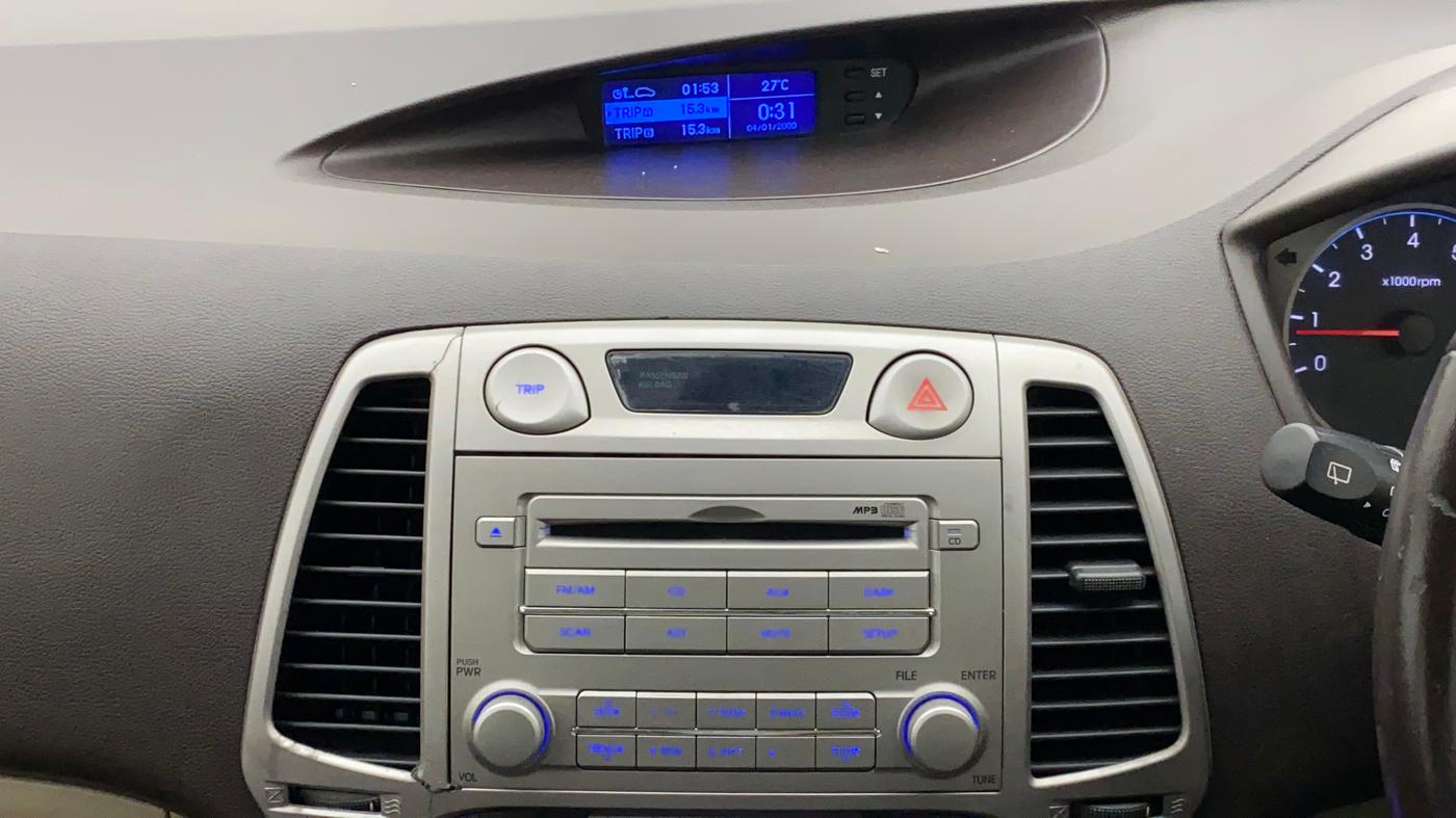 2010 Hyundai i20 ASTA 1.2, Petrol, Manual, 63,360 km, Infotainment System