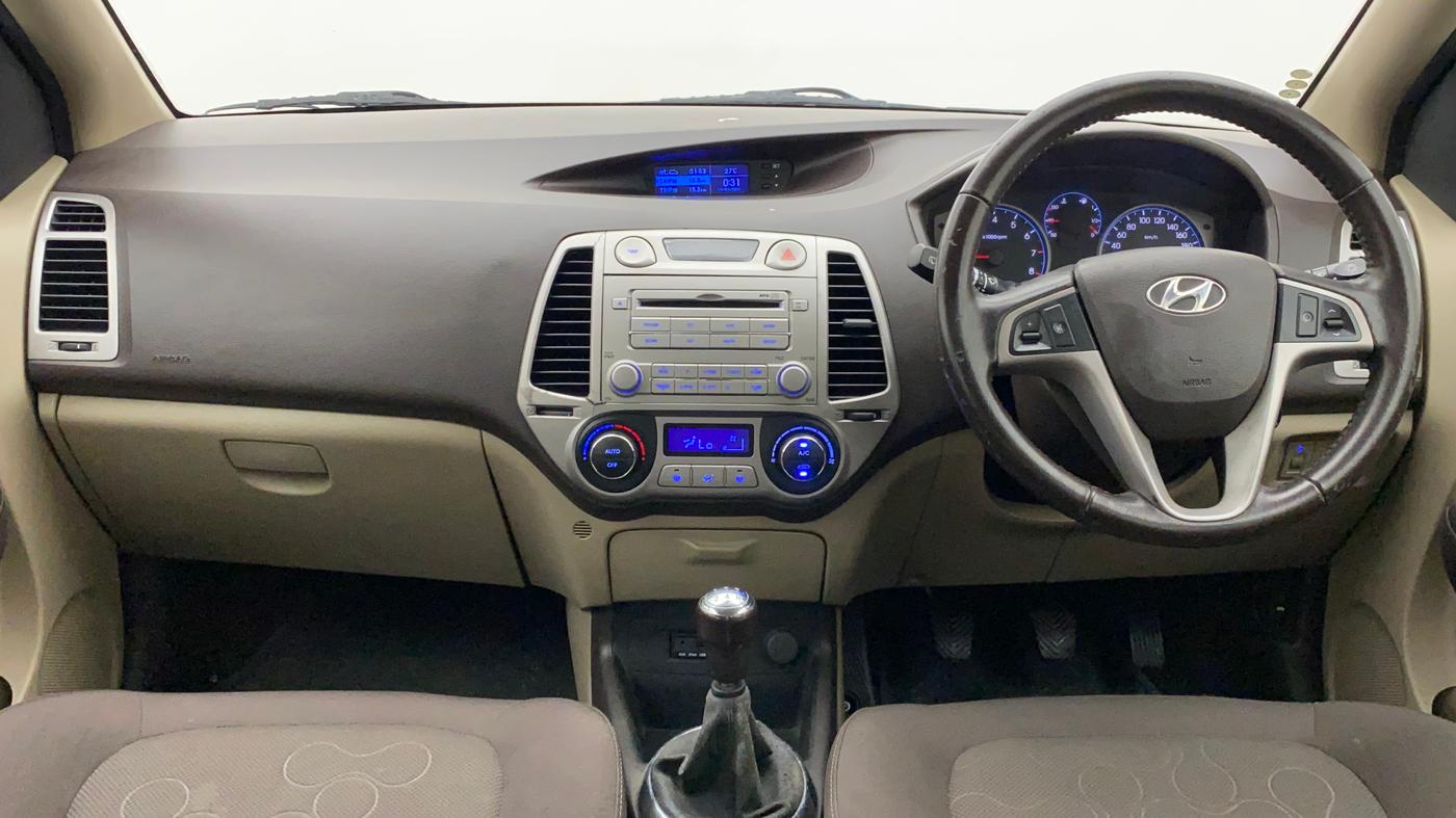 2010 Hyundai i20 ASTA 1.2, Petrol, Manual, 63,360 km, Dashboard