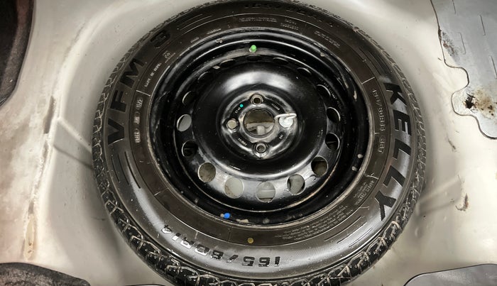 2015 Maruti Swift Dzire VXI, Petrol, Manual, 97,553 km, Spare Tyre