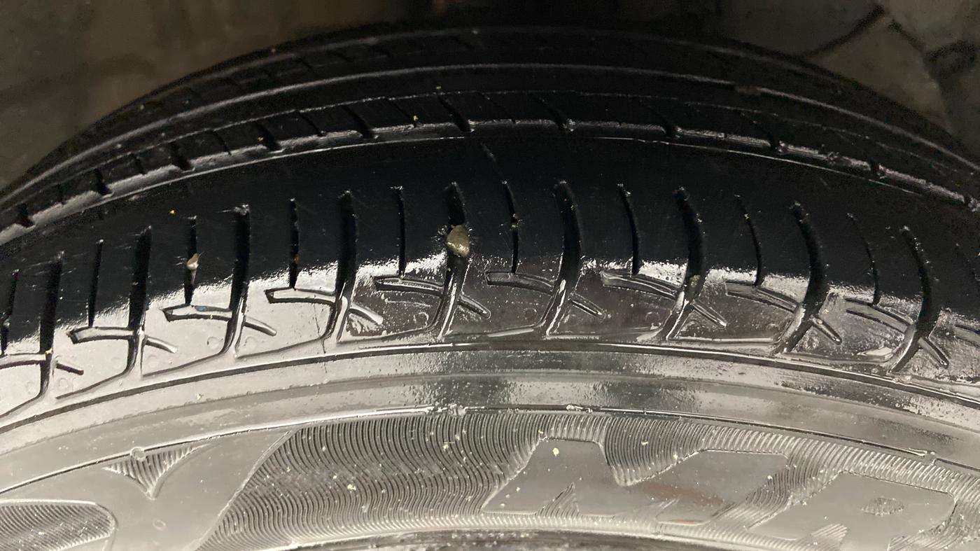 2019 Maruti Baleno DELTA 1.2 K12, Petrol, Manual, 34,010 km, Right Front Tyre Tread