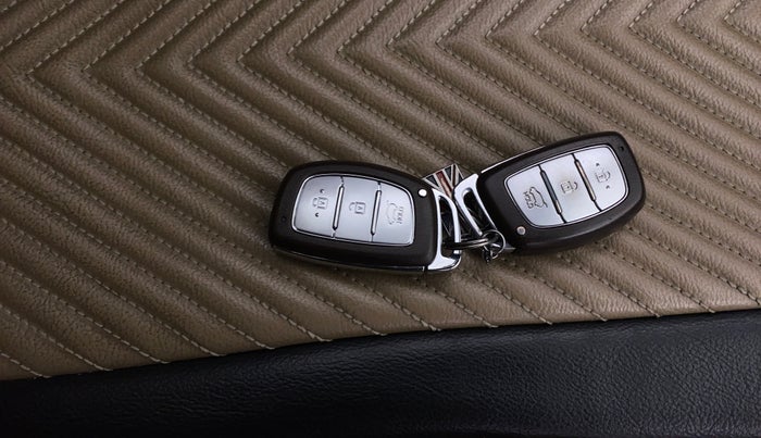 2019 Hyundai Creta SX AT 1.6 PETROL, Petrol, Automatic, 50,768 km, Key Close Up