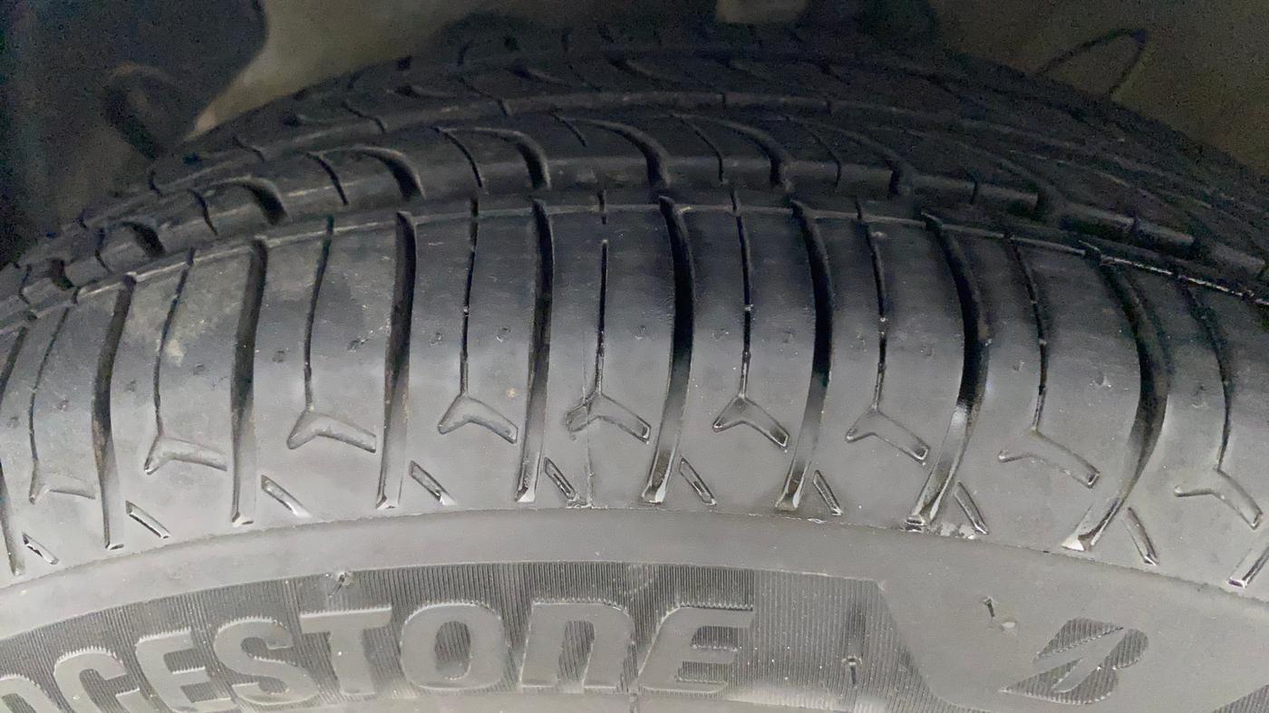 2019 Hyundai NEW SANTRO SPORTZ AMT, Petrol, Automatic, 26,185 km, Left Front Tyre Tread