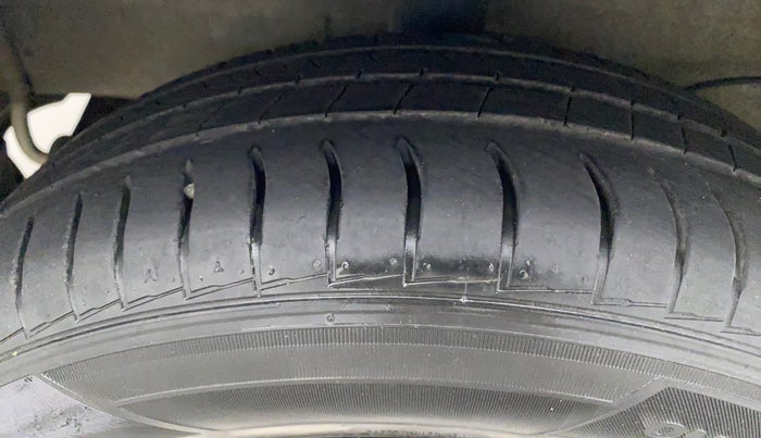 2019 Hyundai NEW SANTRO SPORTZ AMT, Petrol, Automatic, 26,185 km, Right Rear Tyre Tread