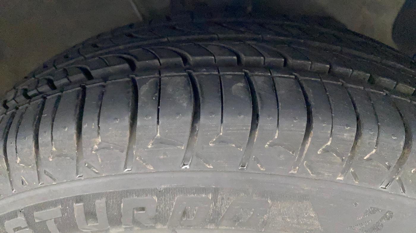 2019 Hyundai NEW SANTRO SPORTZ AMT, Petrol, Automatic, 26,185 km, Right Front Tyre Tread