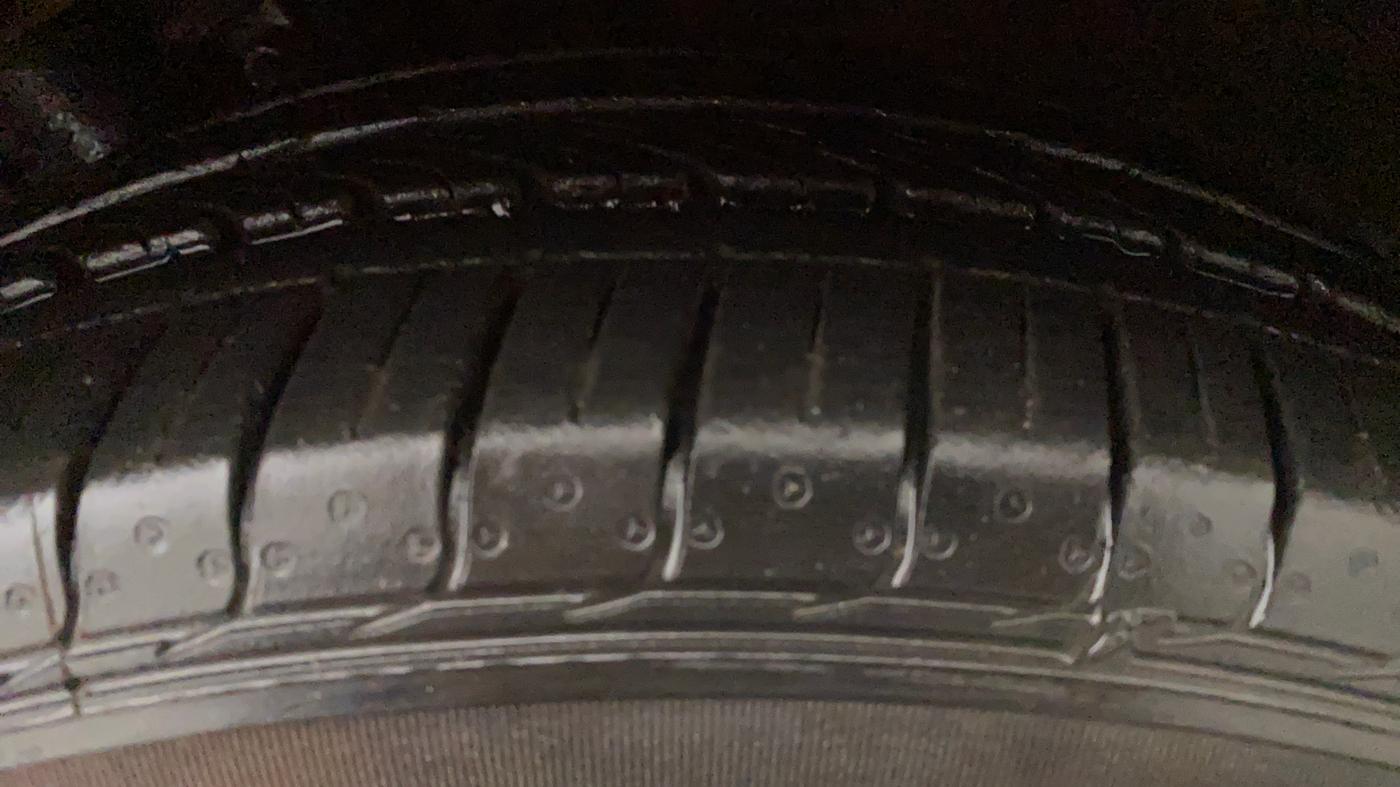 2016 Volkswagen Polo GT TSI AT, Petrol, Automatic, 44,124 km, Left Rear Tyre Tread