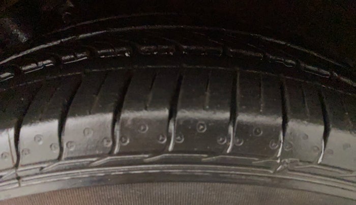 2016 Volkswagen Polo GT TSI AT, Petrol, Automatic, 44,124 km, Left Rear Tyre Tread