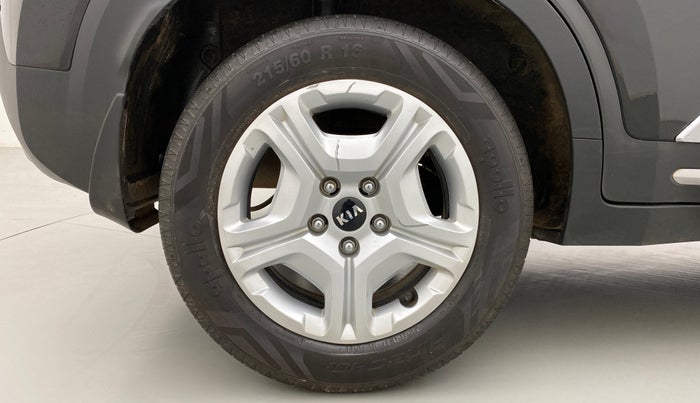 2020 KIA SONET HTX 1.0 IMT, Petrol, Manual, 15,057 km, Right Rear Wheel