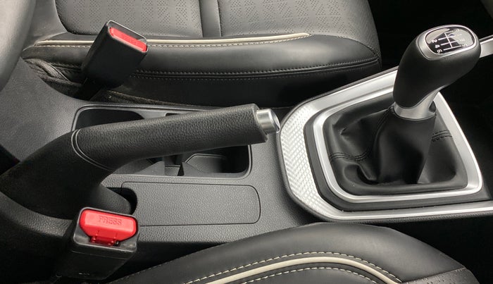 2020 KIA SONET HTX 1.0 IMT, Petrol, Manual, 15,057 km, Gear Lever