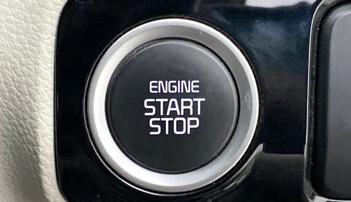 2020 KIA SONET HTX 1.0 IMT, Petrol, Manual, 15,057 km, Keyless Start/ Stop Button