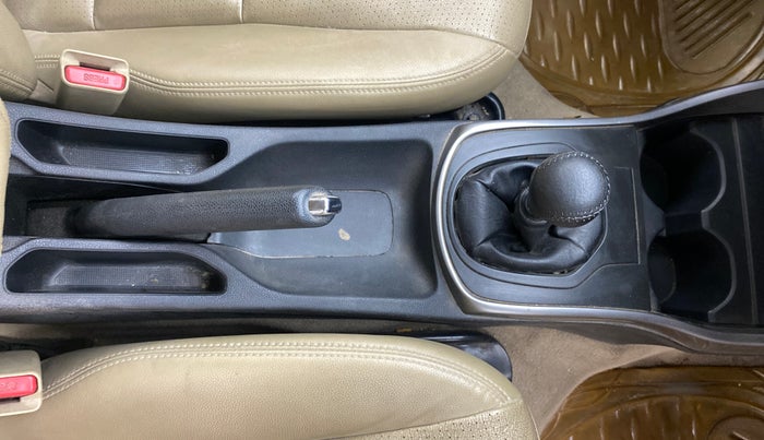 2015 Honda City 1.5L I-DTEC VX, Diesel, Manual, 91,534 km, Gear Lever