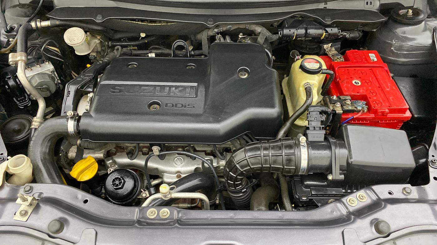 2016 Maruti Swift ZDI, Diesel, Manual, 85,265 km, Open Bonet