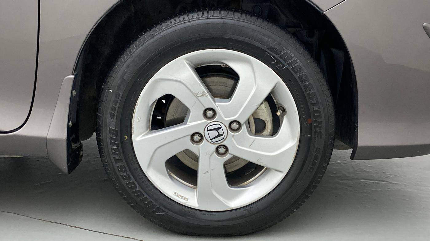 2016 Honda City V MT PETROL, Petrol, Manual, 79,088 km, Right Front Wheel