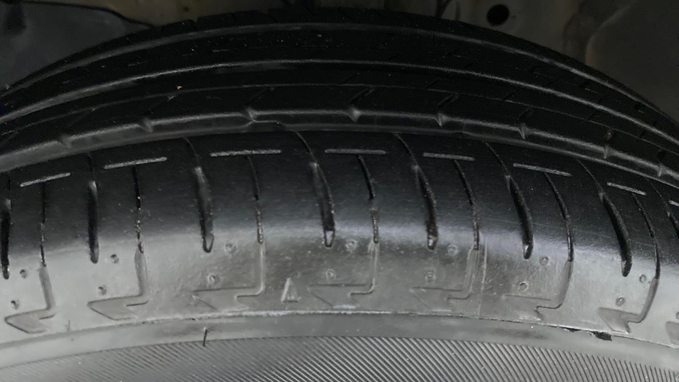 2016 Honda City V MT PETROL, Petrol, Manual, 79,088 km, Left Front Tyre Tread