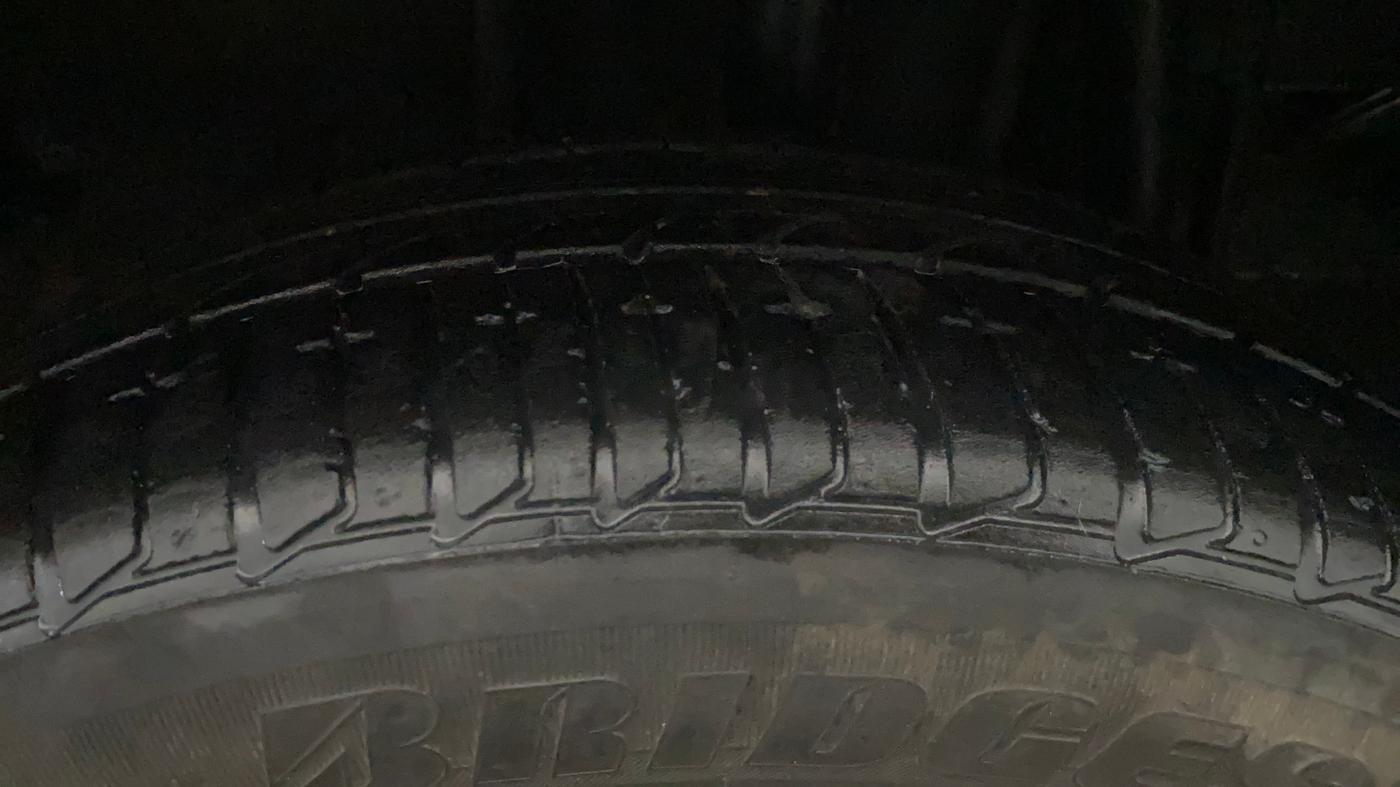 2022 Tata Tiago XZA PLUS PETROL, Petrol, Automatic, 31,642 km, Left Rear Tyre Tread