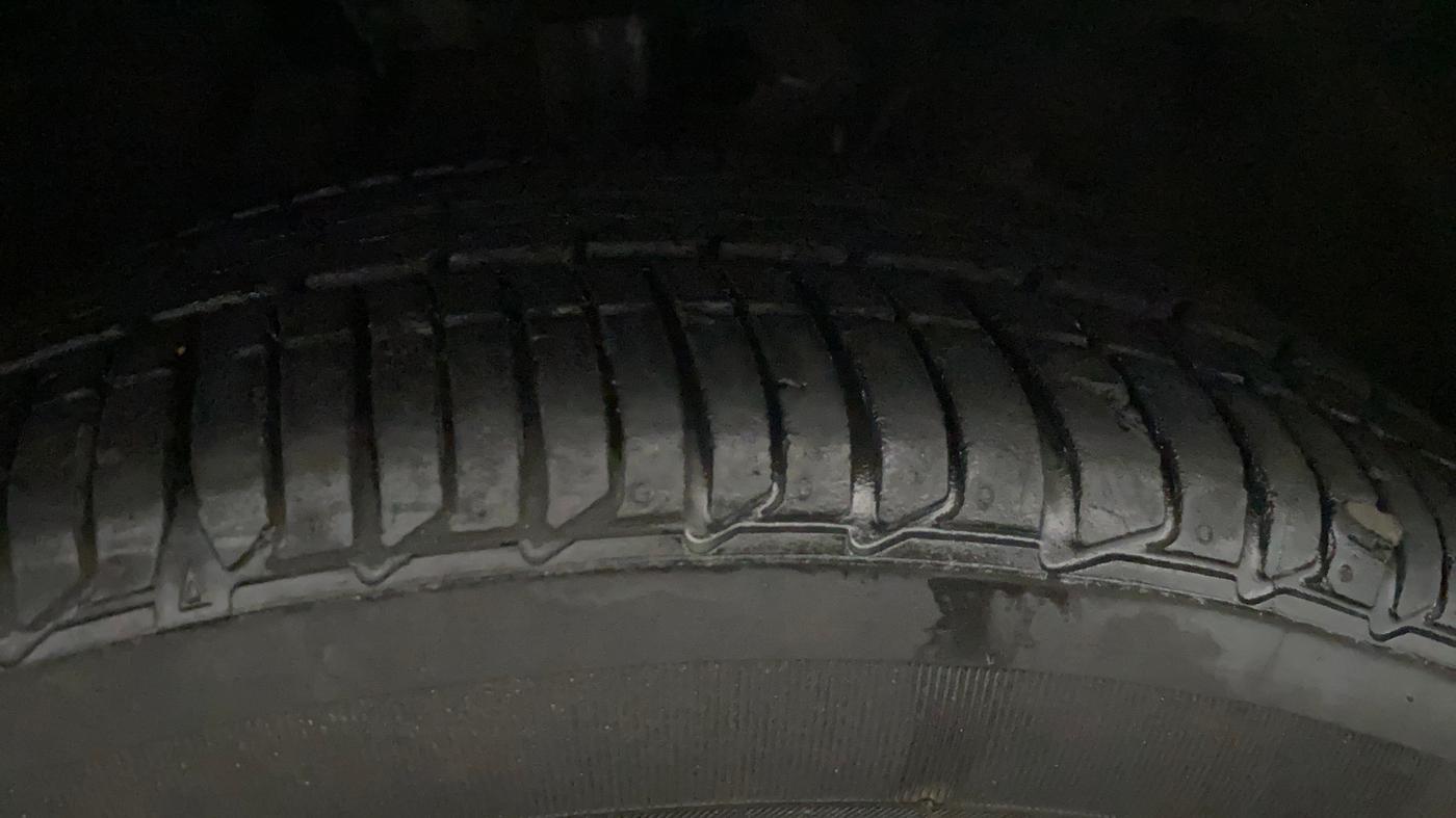 2022 Tata Tiago XZA PLUS PETROL, Petrol, Automatic, 31,642 km, Right Front Tyre Tread