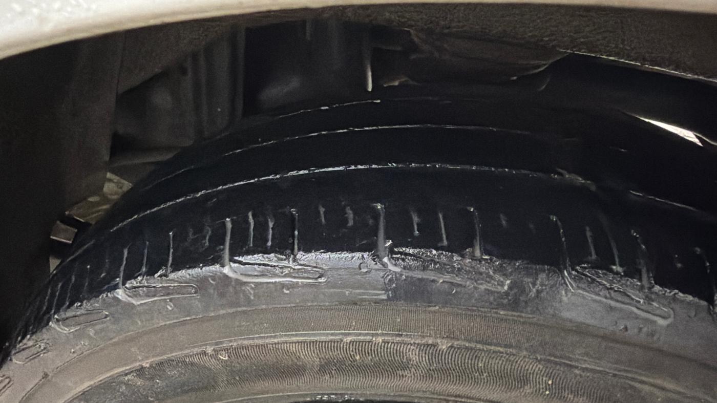 2016 Maruti Alto 800 LXI, CNG, Manual, 60,696 km, Left Rear Tyre Tread