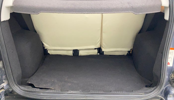 2015 Ford Ecosport 1.5 TITANIUM TI VCT AT, Petrol, Automatic, 91,209 km, Boot Inside