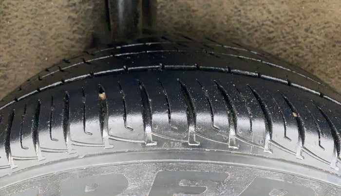 2015 Ford Ecosport 1.5 TITANIUM TI VCT AT, Petrol, Automatic, 91,209 km, Right Rear Tyre Tread