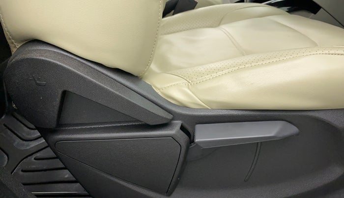 2015 Ford Ecosport 1.5 TITANIUM TI VCT AT, Petrol, Automatic, 91,209 km, Driver Side Adjustment Panel