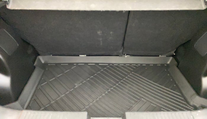 2022 Maruti Baleno ALPHA 1.2 AGS, Petrol, Automatic, 25,298 km, Boot Inside