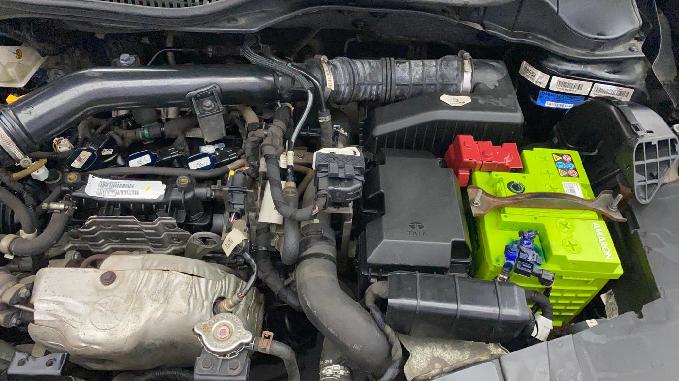2021 Tata ALTROZ XZ PLUS I-TURBO PETROL DARK EDITION, Petrol, Manual, 74,268 km, Engine View - Left