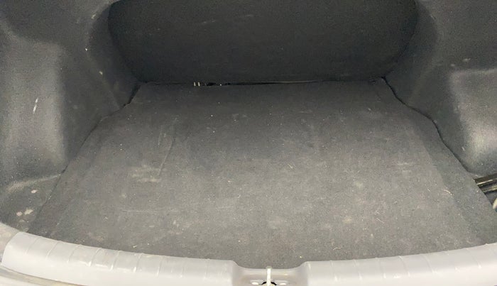 2020 Hyundai AURA SX PLUS 1.2 AMT, Petrol, Automatic, 27,743 km, Boot Inside