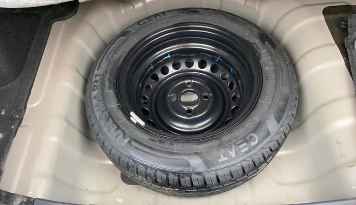 2020 Hyundai AURA SX PLUS 1.2 AMT, Petrol, Automatic, 27,743 km, Spare Tyre