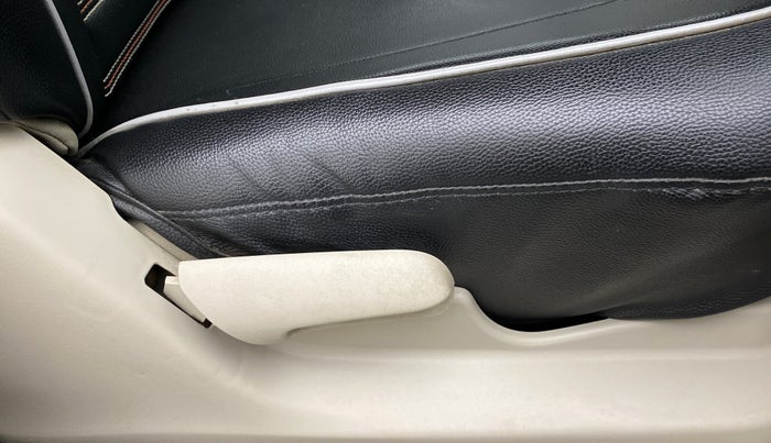 2020 Maruti Celerio VXI CNG, CNG, Manual, 25,295 km, Driver Side Adjustment Panel