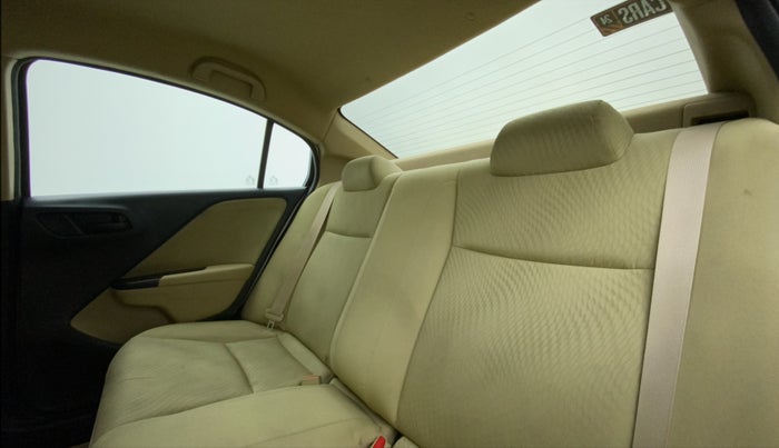 2015 Honda City 1.5L I-VTEC S MT, Petrol, Manual, 92,477 km, Right Side Rear Door Cabin